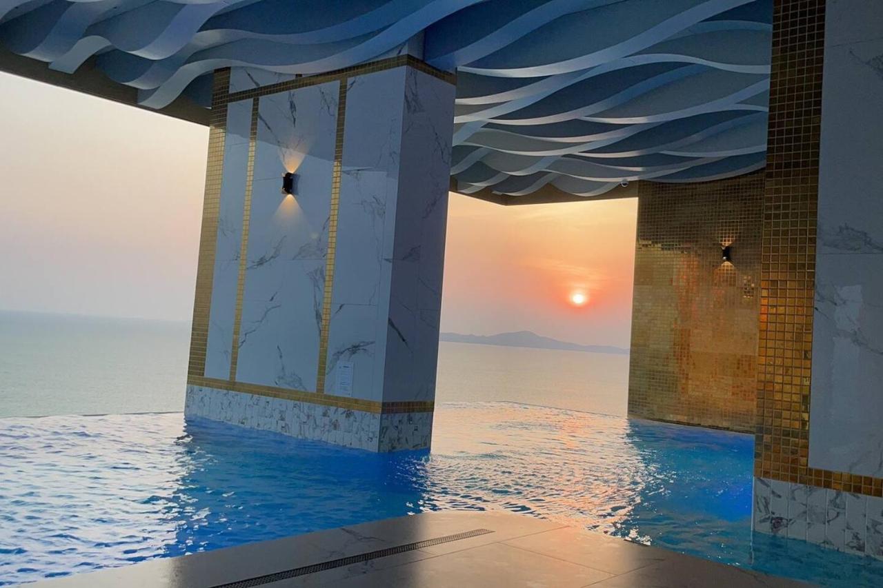 Copacabana Jomtien Condominium Exteriör bild