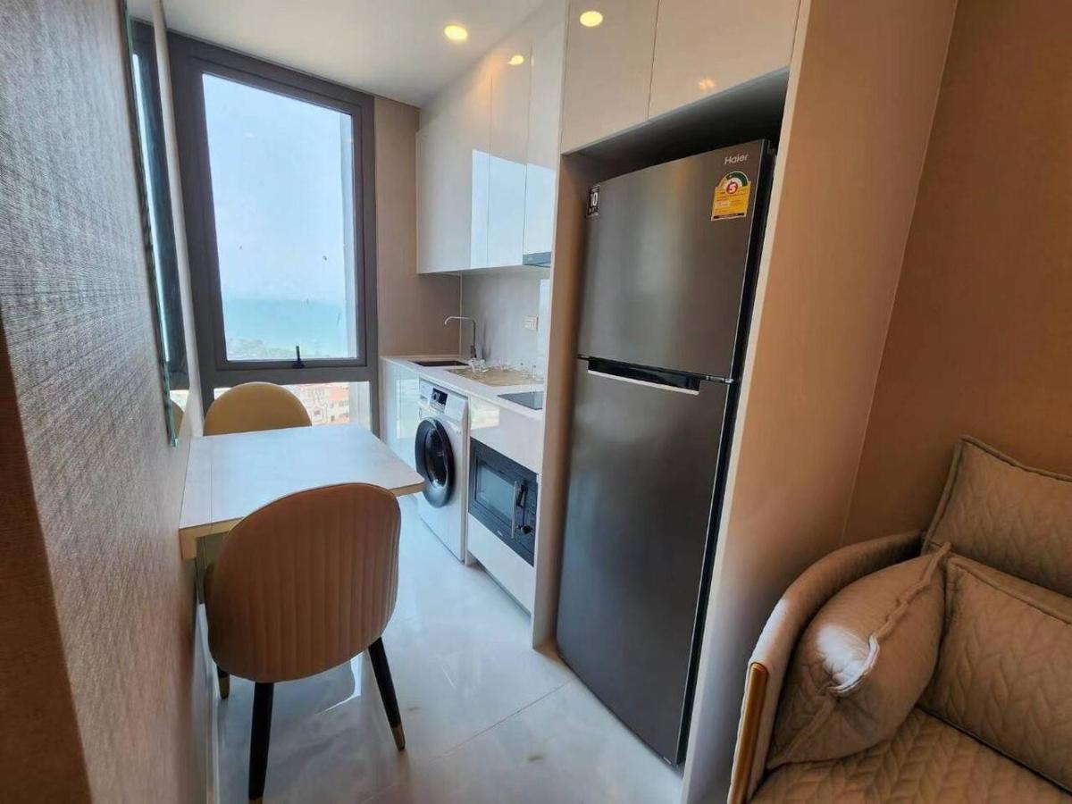 Copacabana Jomtien Condominium Exteriör bild